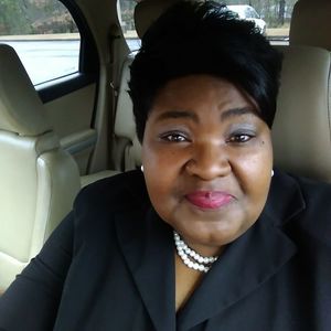 Meet your Posher, Teresa